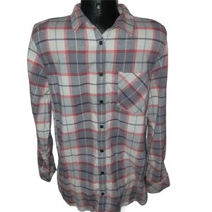 Wind River Heritage Classic Plaid Button-Up Flannel Shirt in Gray and Red XL
